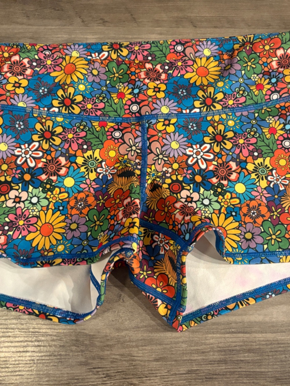 Athletic Floral Print Women's Shorts - Multi